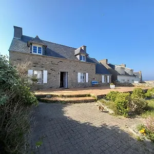  Hébergement de vacances Molene